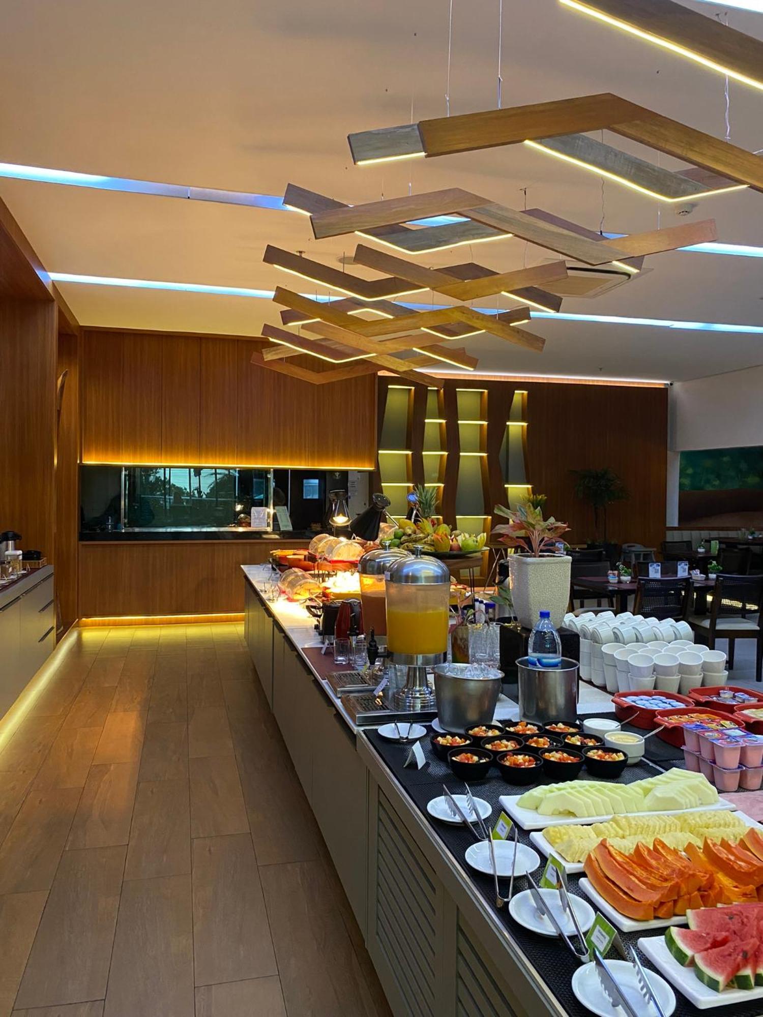 Quality Hotel Manaos Exterior foto